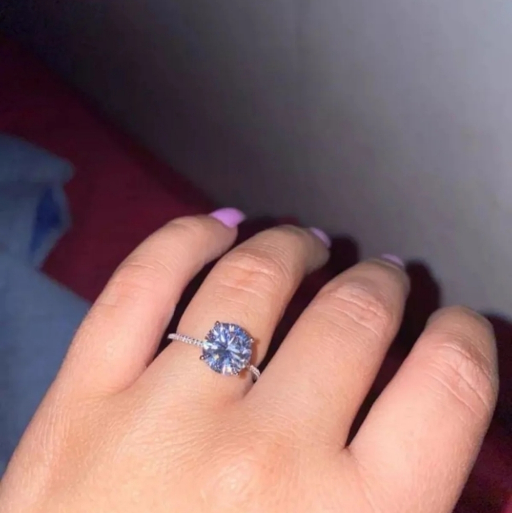 Fashion Solitaire Ring